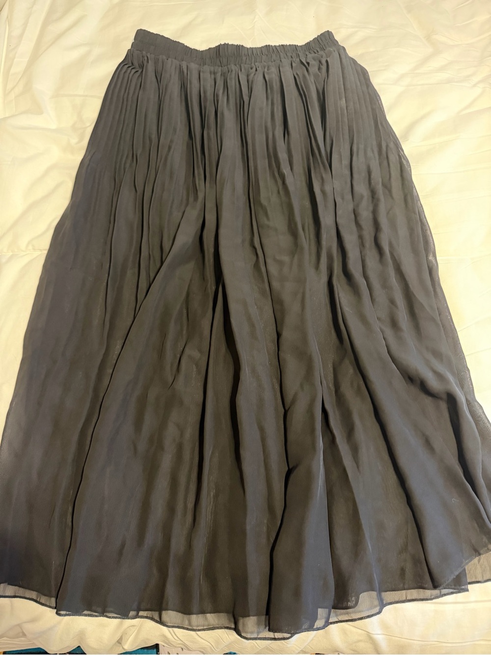 Amazon Black Pleated Maxi Skirt with Elastic Waist